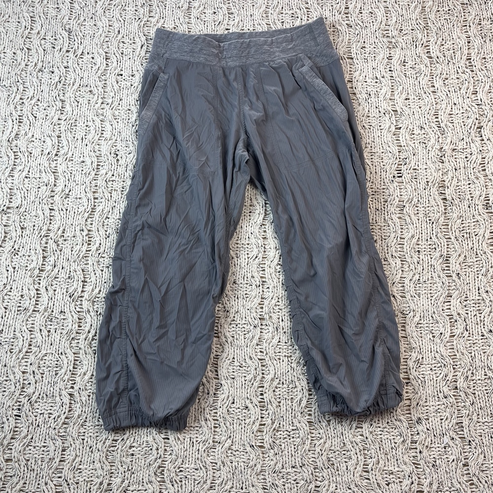 Ivivva Ruched-Cuff Dance/Studio Jogger Joggers Kids 14 Gray Body Side Pockets